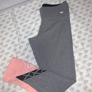 PINK yoga leggings
